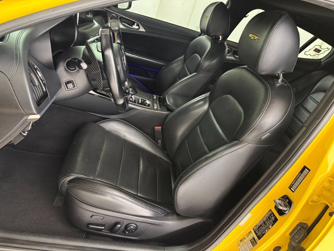 Used 2018 Kia Stinger GT2 AWD/4WD image 40