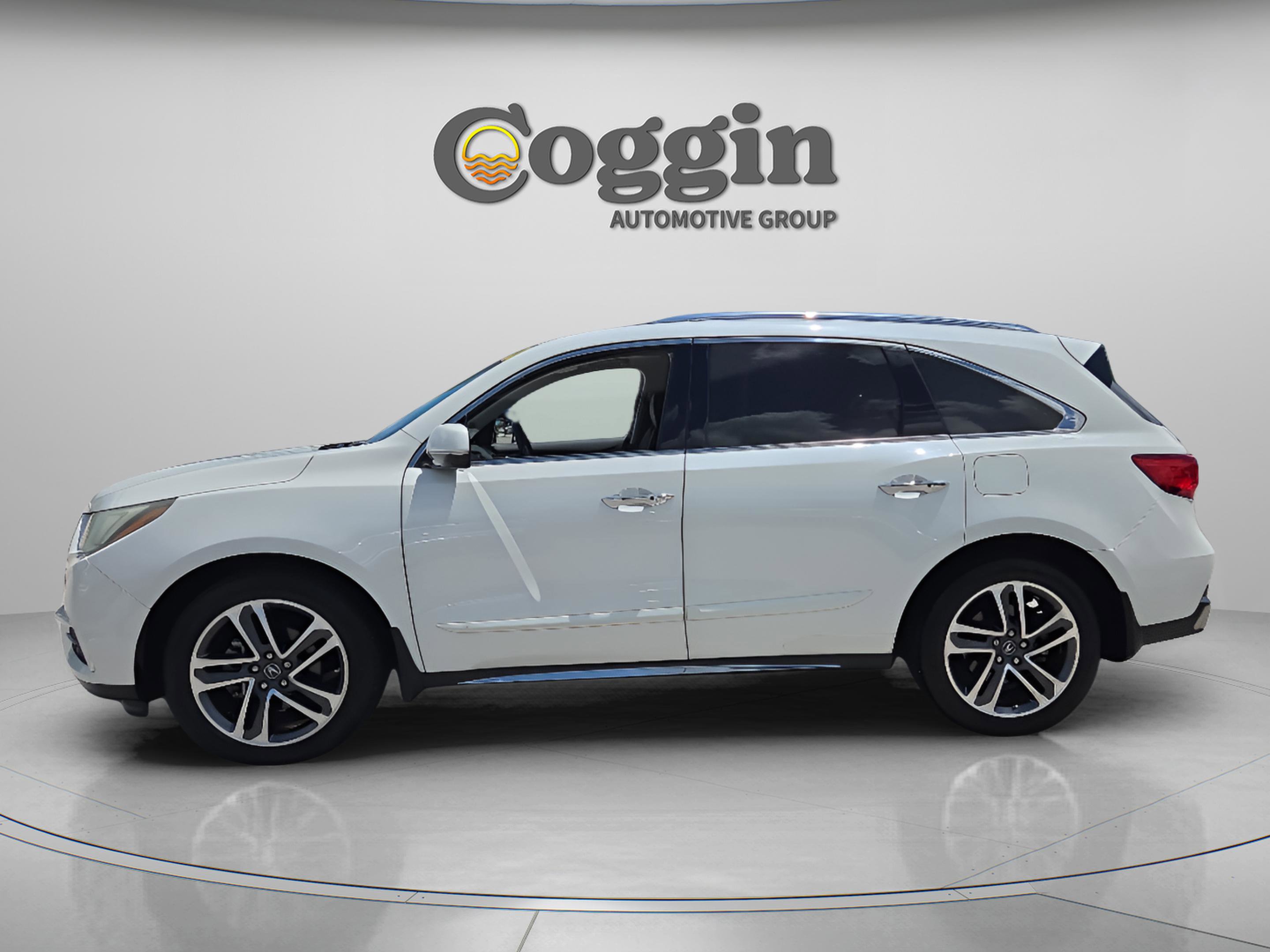 Used 2017 Acura MDX FWD w/ Advance Package image 2
