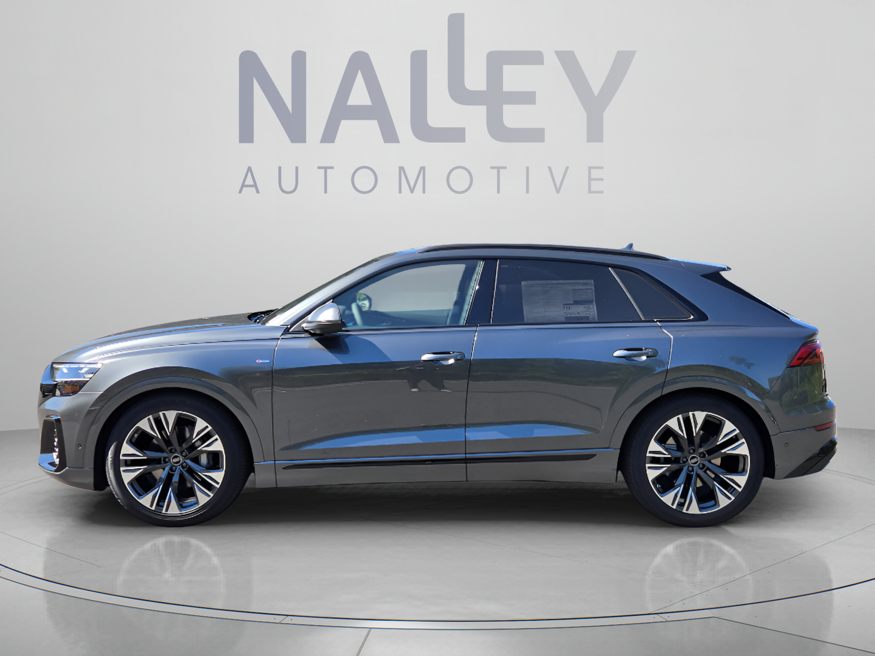 New 2027 Audi Q8 Prestige AWD/4WD image 2
