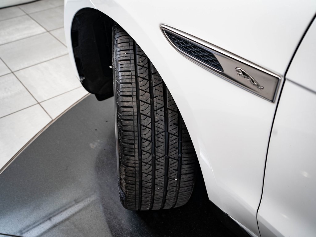 Used 2023 Jaguar F-PACE S image 49