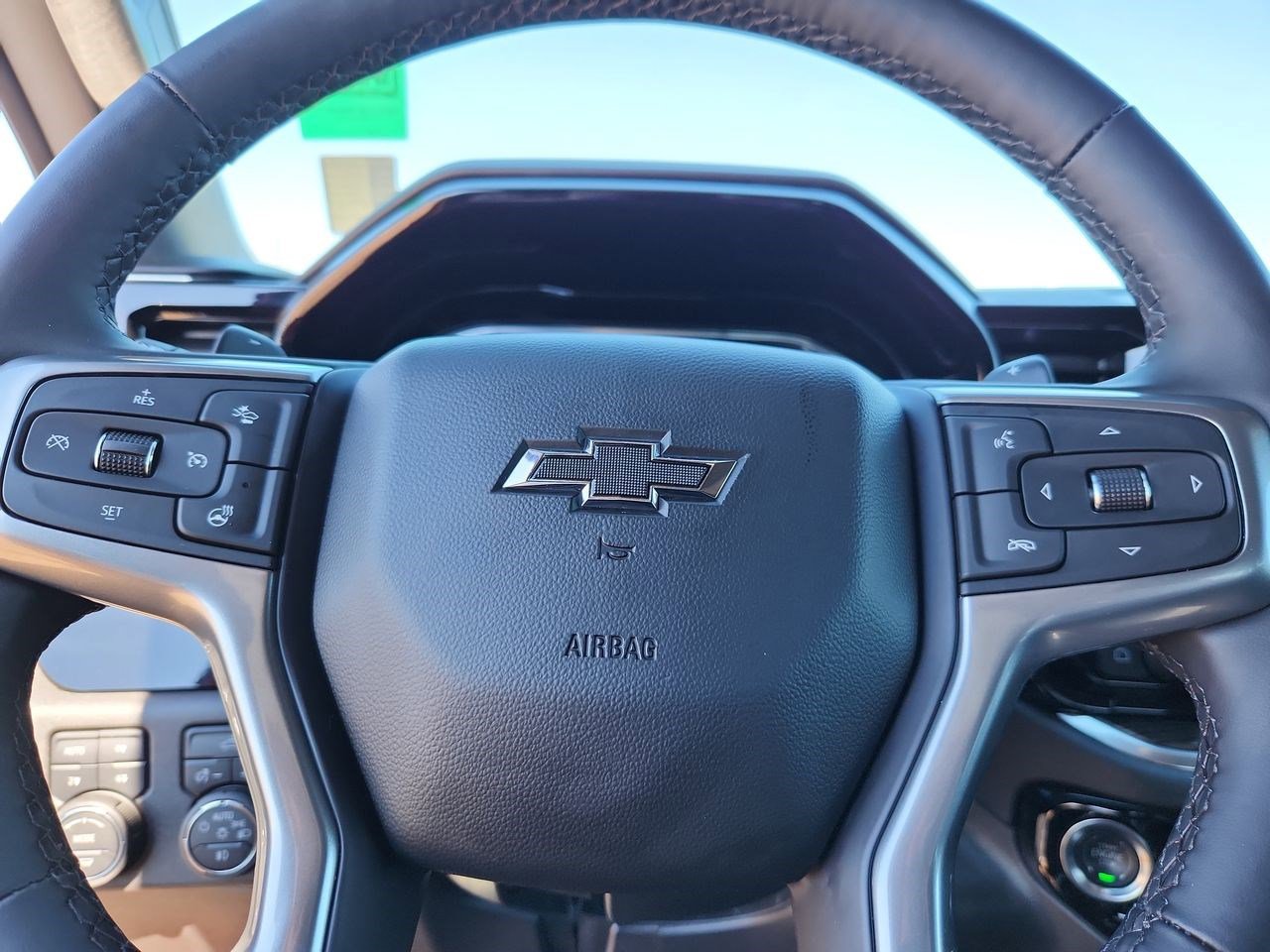 Used 2025 Chevrolet Silverado 1500 LT Trail Boss w/ Convenience Package II image 11