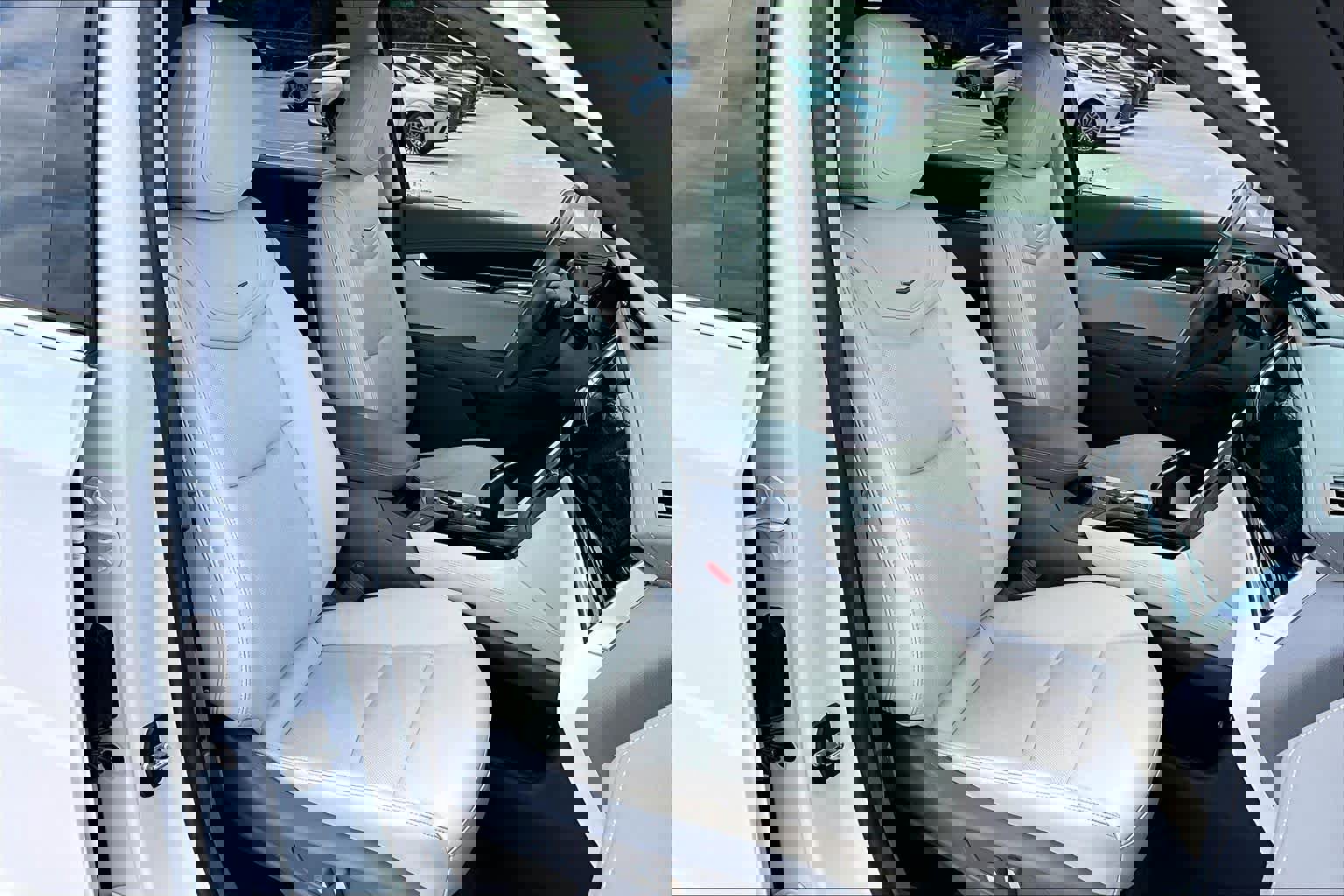 Used 2020 Cadillac XT6 Premium Luxury FWD image 9