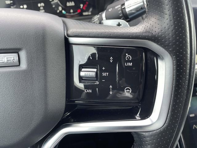 Used 2021 Land Rover Range Rover Velar R-Dynamic S image 22