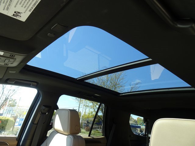 Certified 2023 Chevrolet Tahoe Premier w/ Premium Package 2 image 12