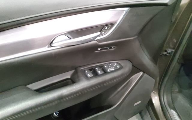 Used 2019 Cadillac XT5 Luxury image 37