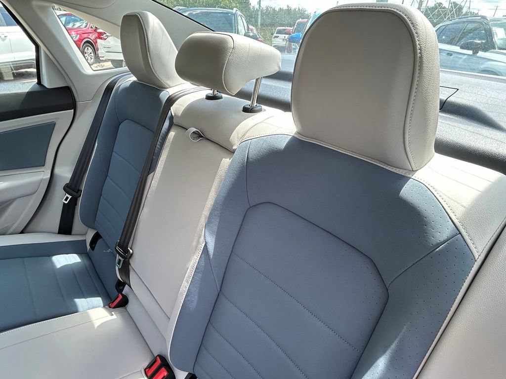 New 2026 Volkswagen Jetta SE FWD image 43