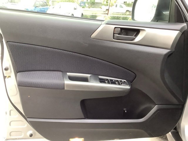 Used 2011 Subaru Forester 2.5X w/ Alloy Wheel Value Pkg image 16