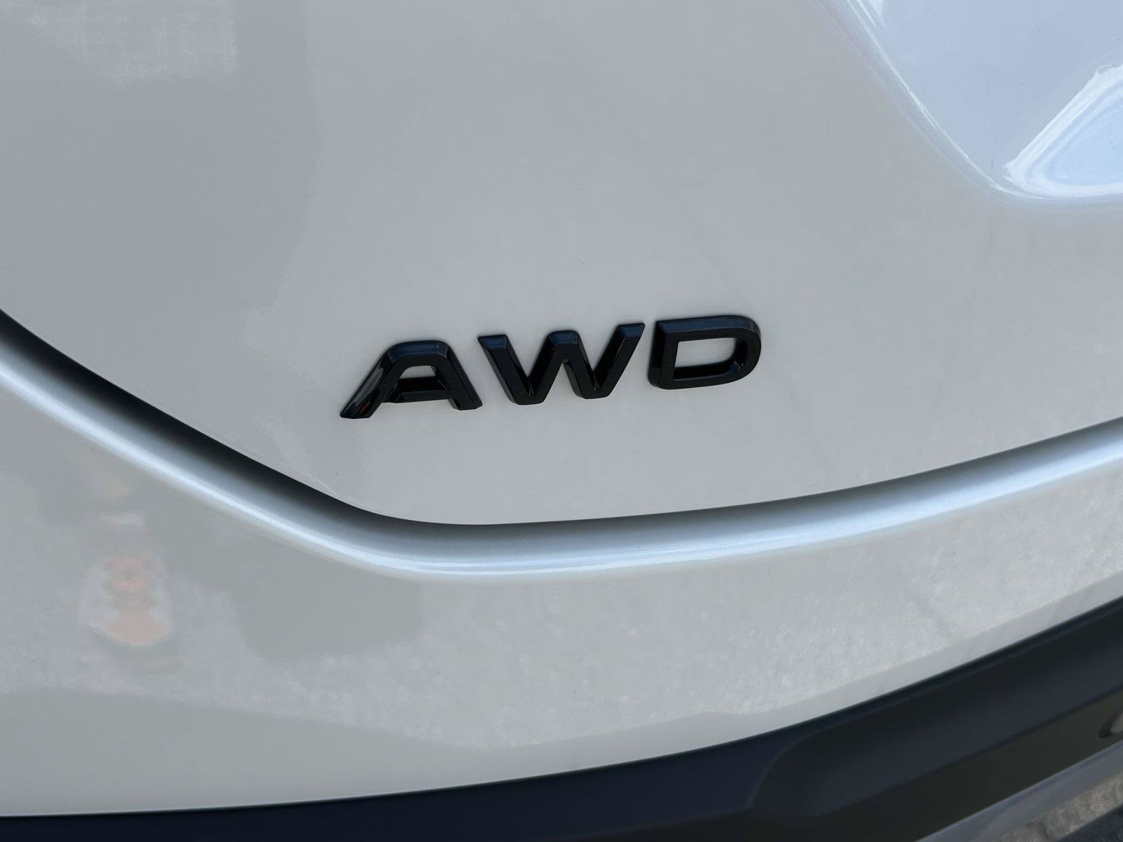 Used 2026 Honda Pilot image 6