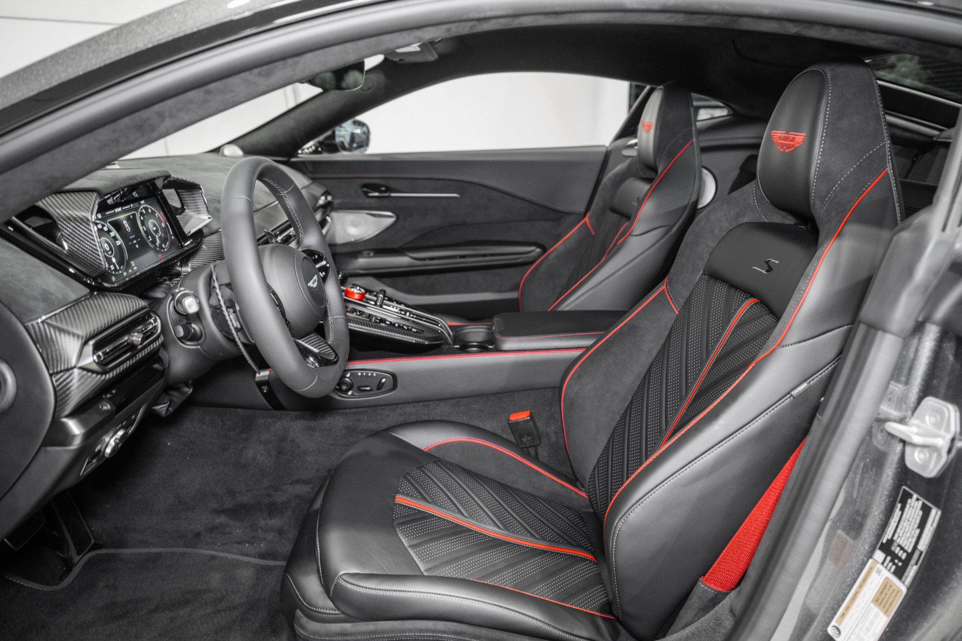 New 2026 Aston Martin V8 Vantage S RWD image 13