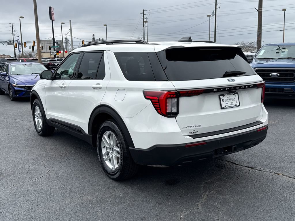 Certified 2026 Ford Explorer Active image 5