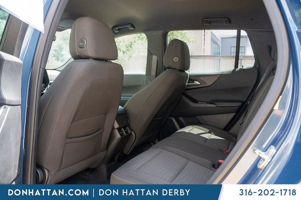 Used 2025 Chevrolet Equinox LT FWD image 18