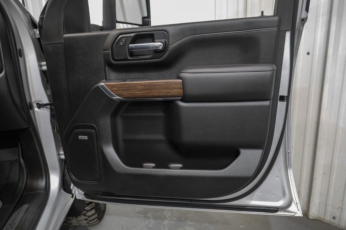 Used 2021 Chevrolet Silverado 3500 High Country w/ Snow Plow Prep/Camper Package image 46