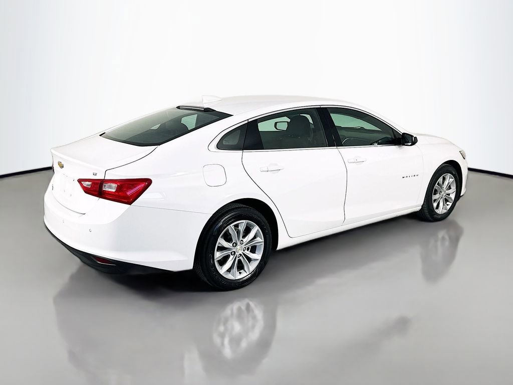 Used 2025 Chevrolet Malibu LT image 7