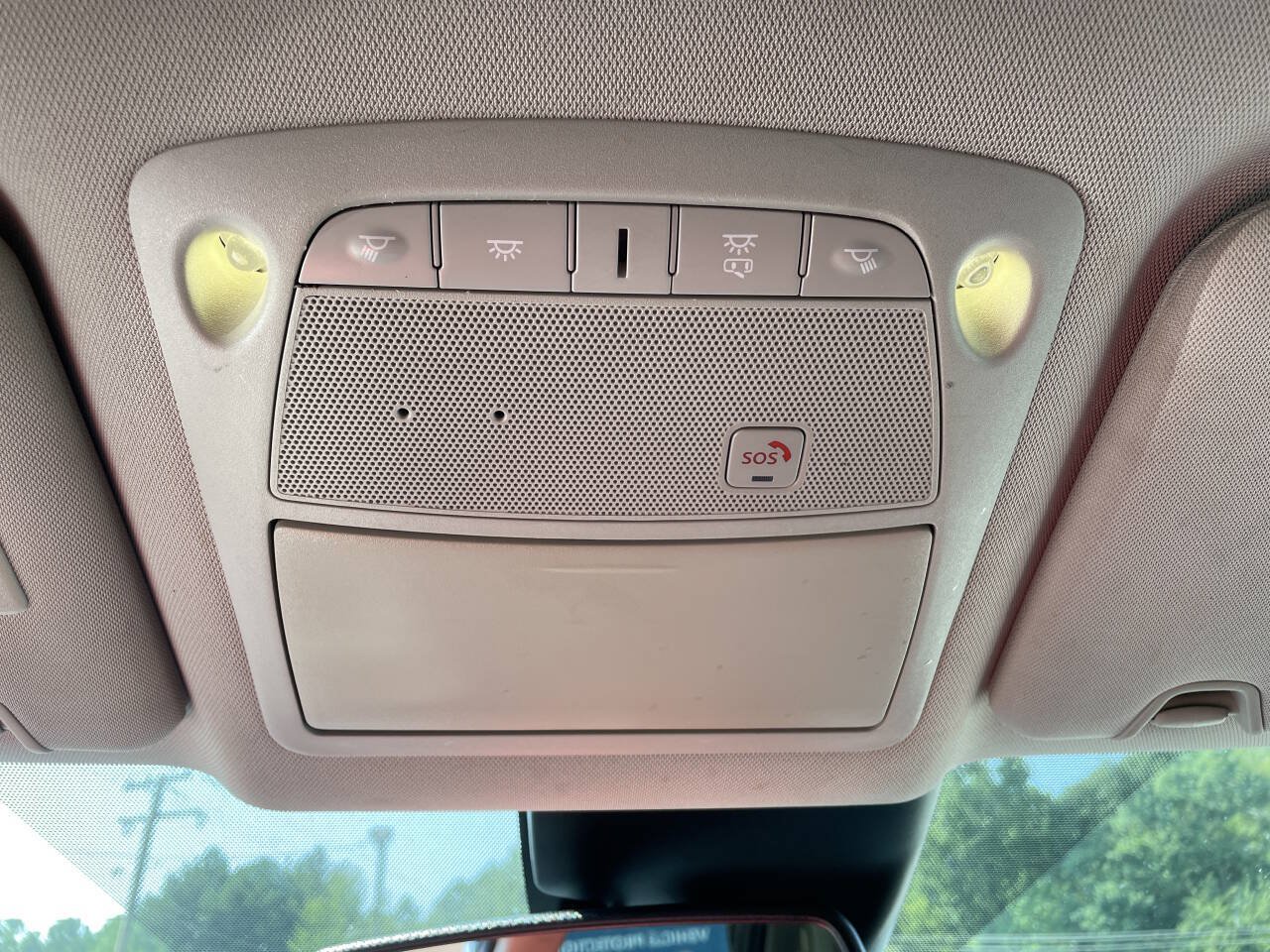Used 2019 Nissan Rogue SL FWD image 20
