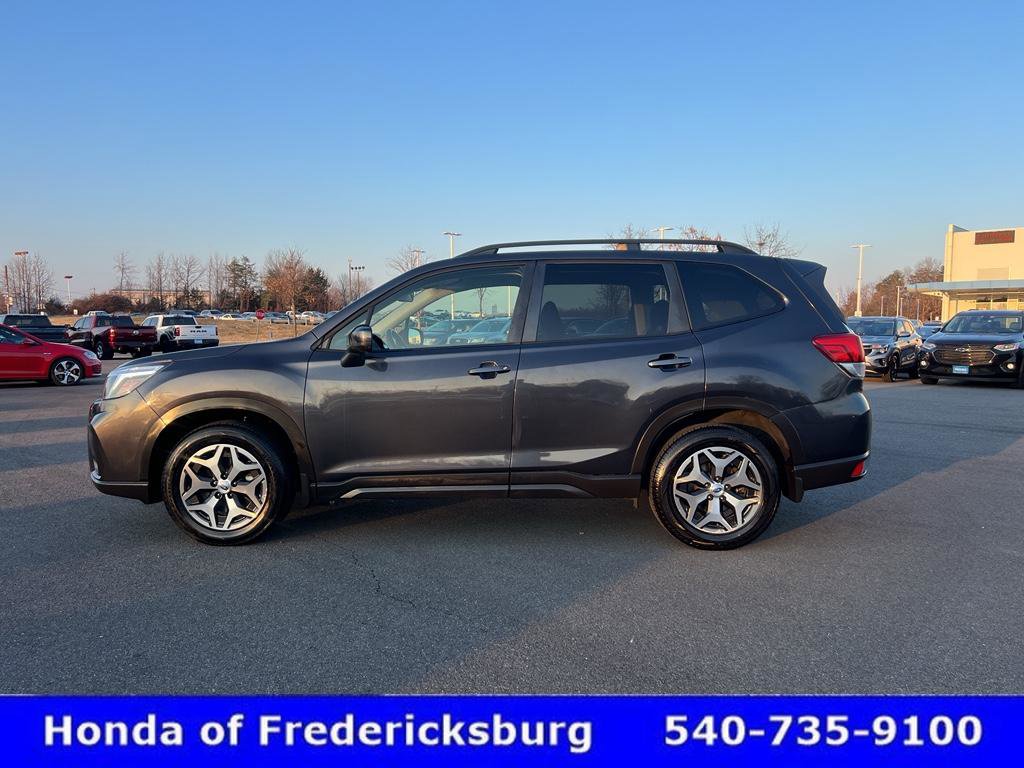 Used 2019 Subaru Forester Premium w/ All-Weather Package image 5