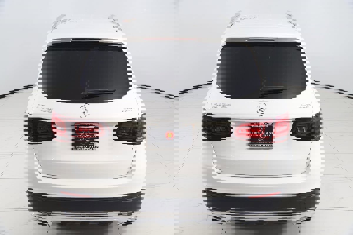 Used 2022 Mercedes-Benz GLC 300 4MATIC w/ Driver Assistance Package image 63