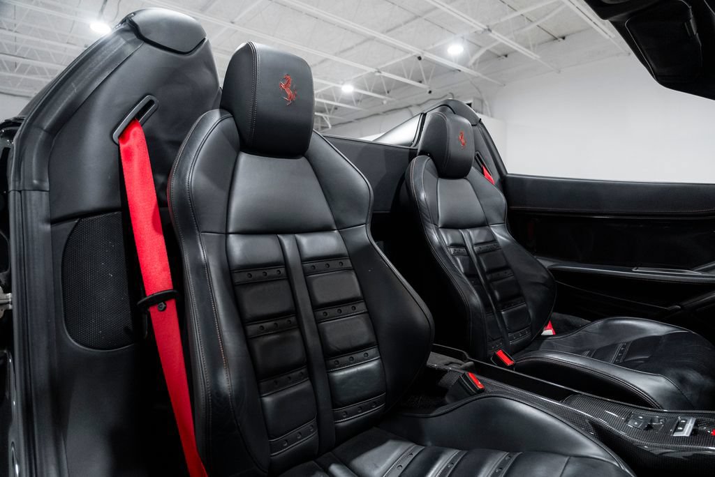 Used 2012 Ferrari 458 Spider RWD image 88