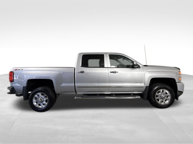 Used 2015 Chevrolet Silverado 2500 LTZ AWD/4WD image 11