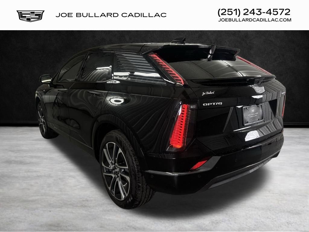 New 2025 Cadillac Optiq Sport 2 w/ LPO, Floor Liner Package AWD/4WD image 3