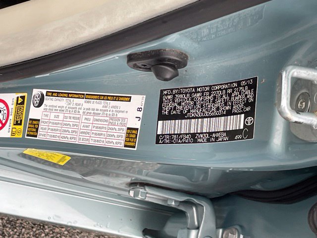 Used 2013 Toyota Prius Two FWD image 16