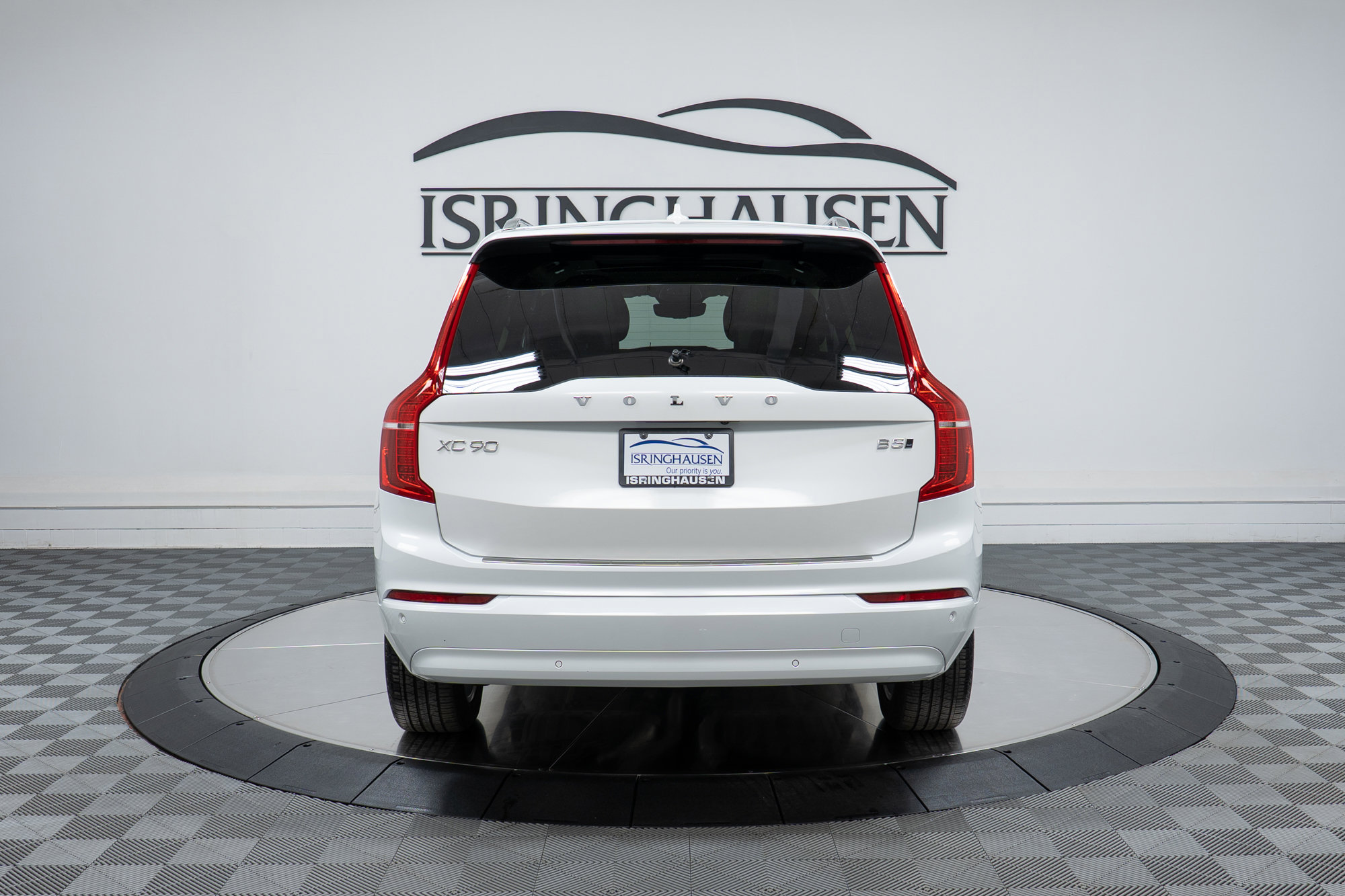 Used 2023 Volvo XC90 B5 Core w/ Protection Package Premier image 6