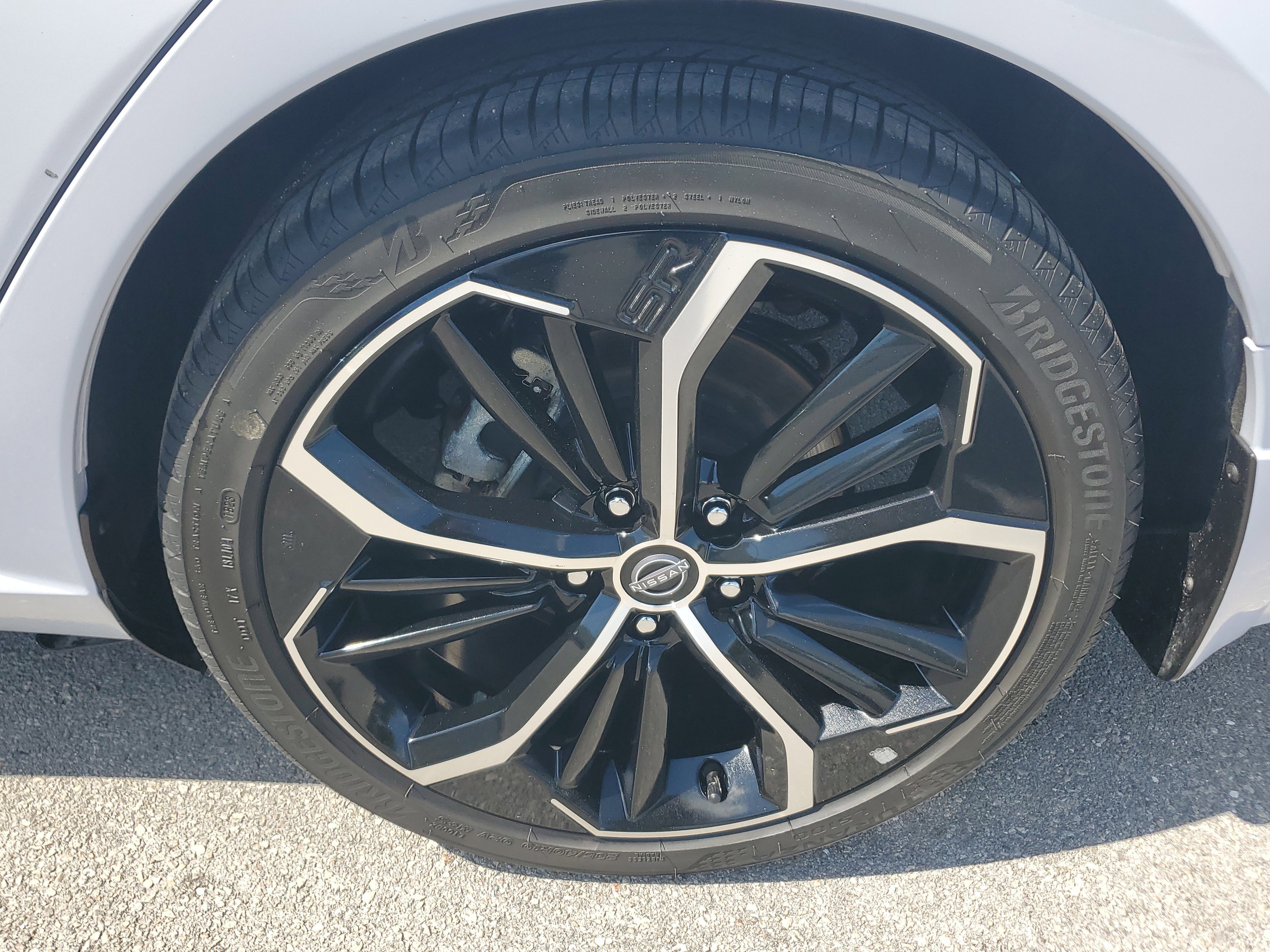 Used 2024 Nissan Altima 2.5 SR w/ SR Premium Package image 28