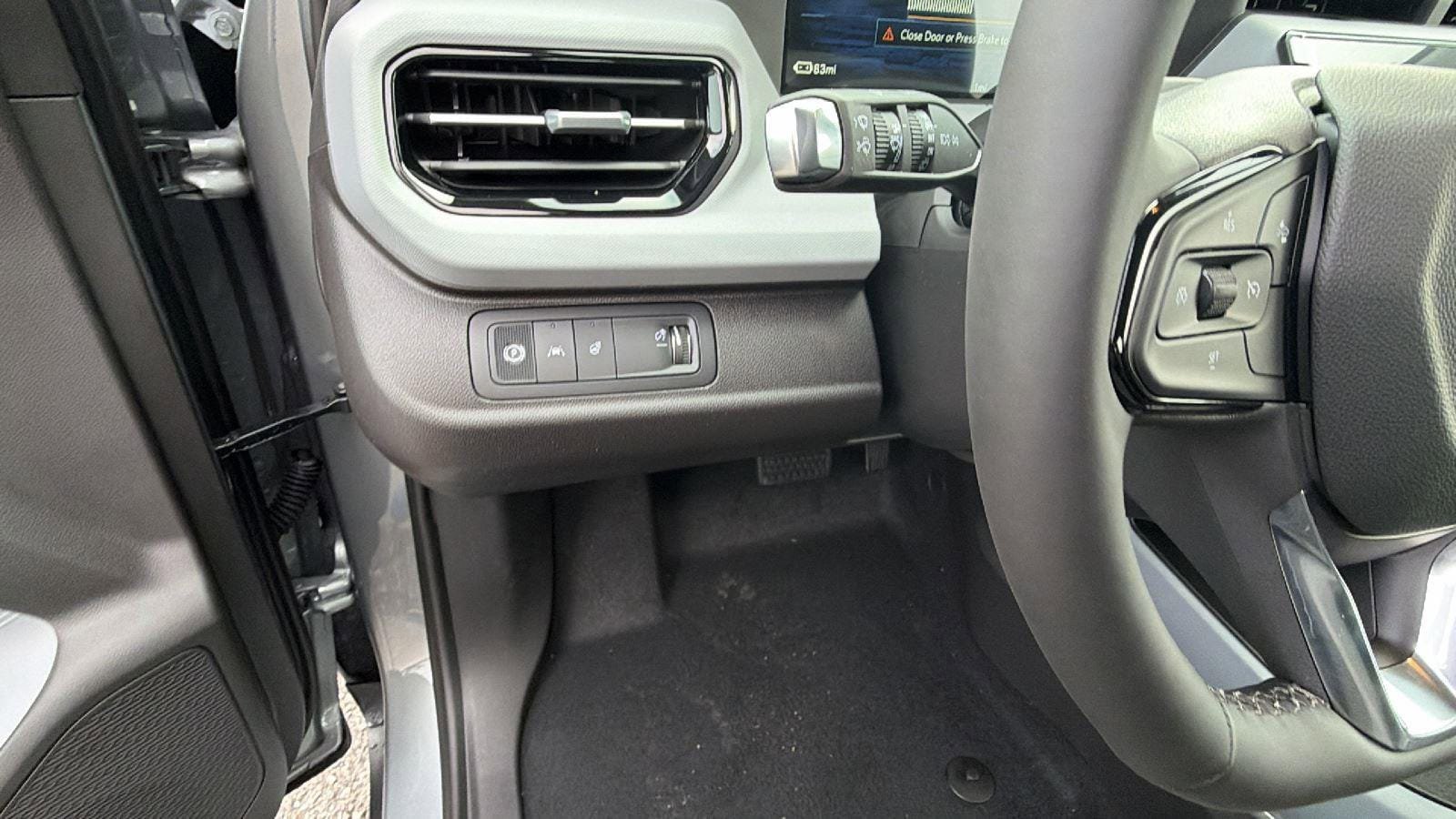 New 2027 Chevrolet Bolt LT w/ Comfort Package FWD image 18