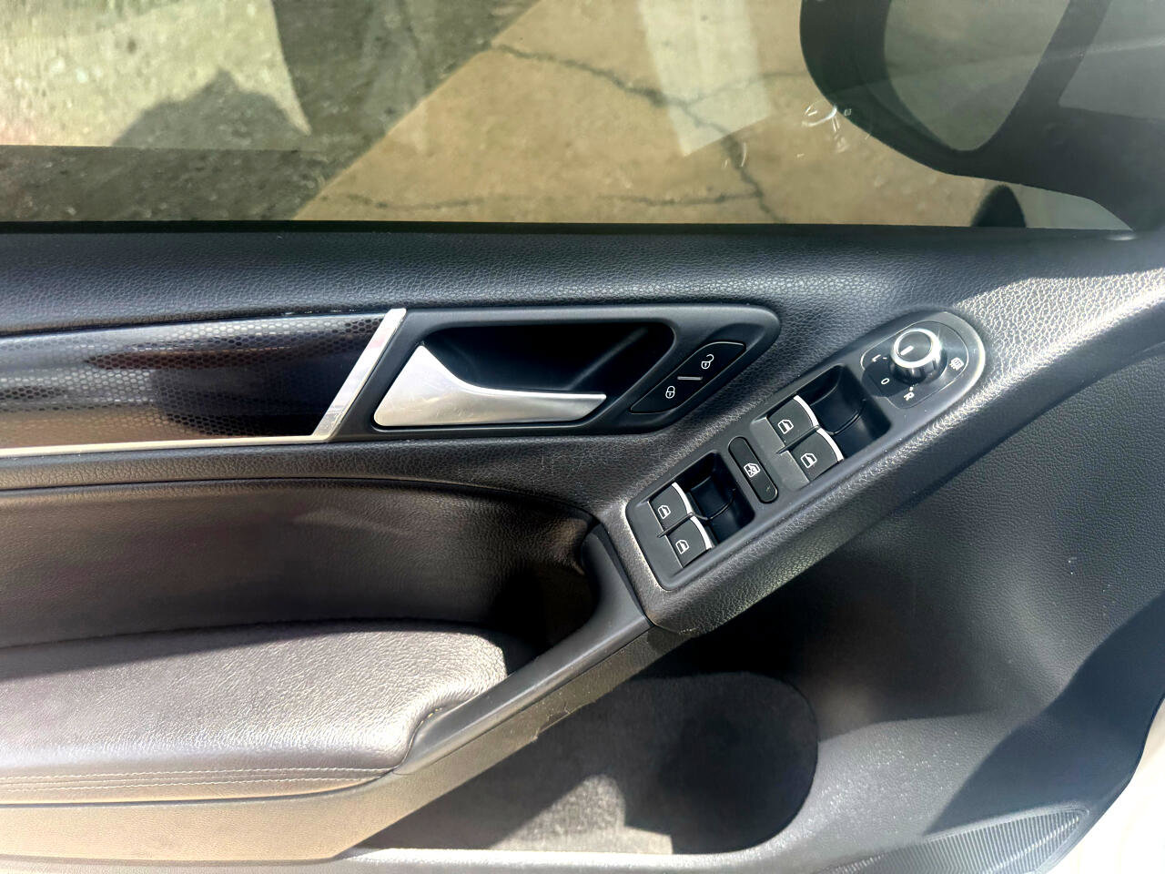 Used 2014 Volkswagen GTI Driver's Edition image 20