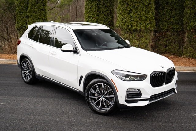 Used 2019 BMW X5 xDrive40i w/ Parking Assistance Package image 6