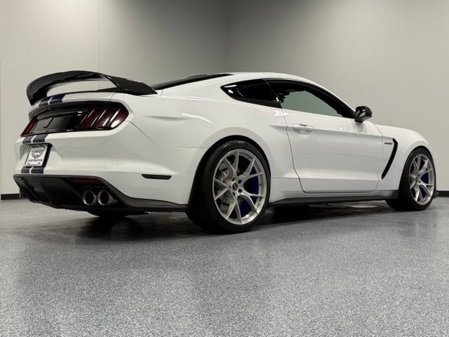 Used 2016 Ford Mustang Shelby GT350 w/ Technology Package RWD image 12