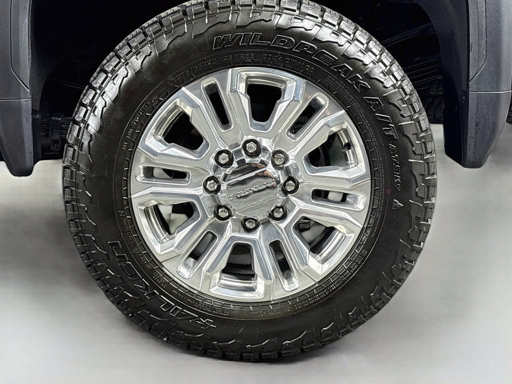 Certified 2022 GMC Sierra 3500 Denali w/ Denali Ultimate Package AWD/4WD image 36