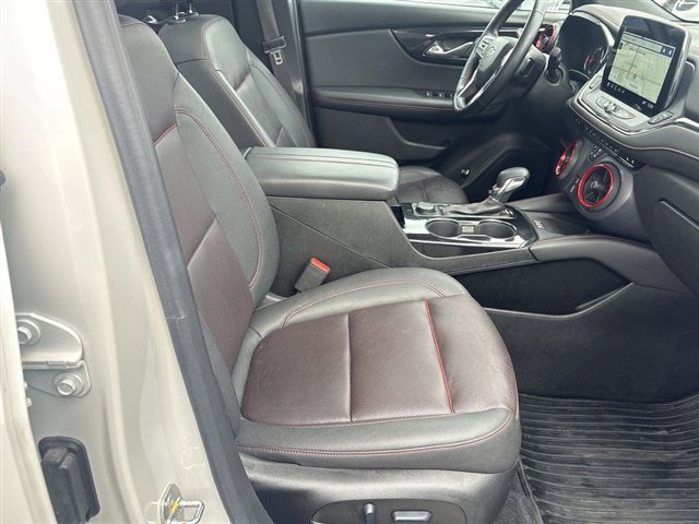 Certified 2023 Chevrolet Blazer RS w/ Driver Confidence II Package image 28