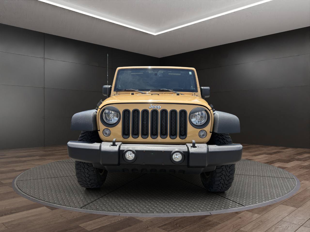 Used 2014 Jeep Wrangler Unlimited Rubicon w/ Dual Top Group AWD/4WD image 3