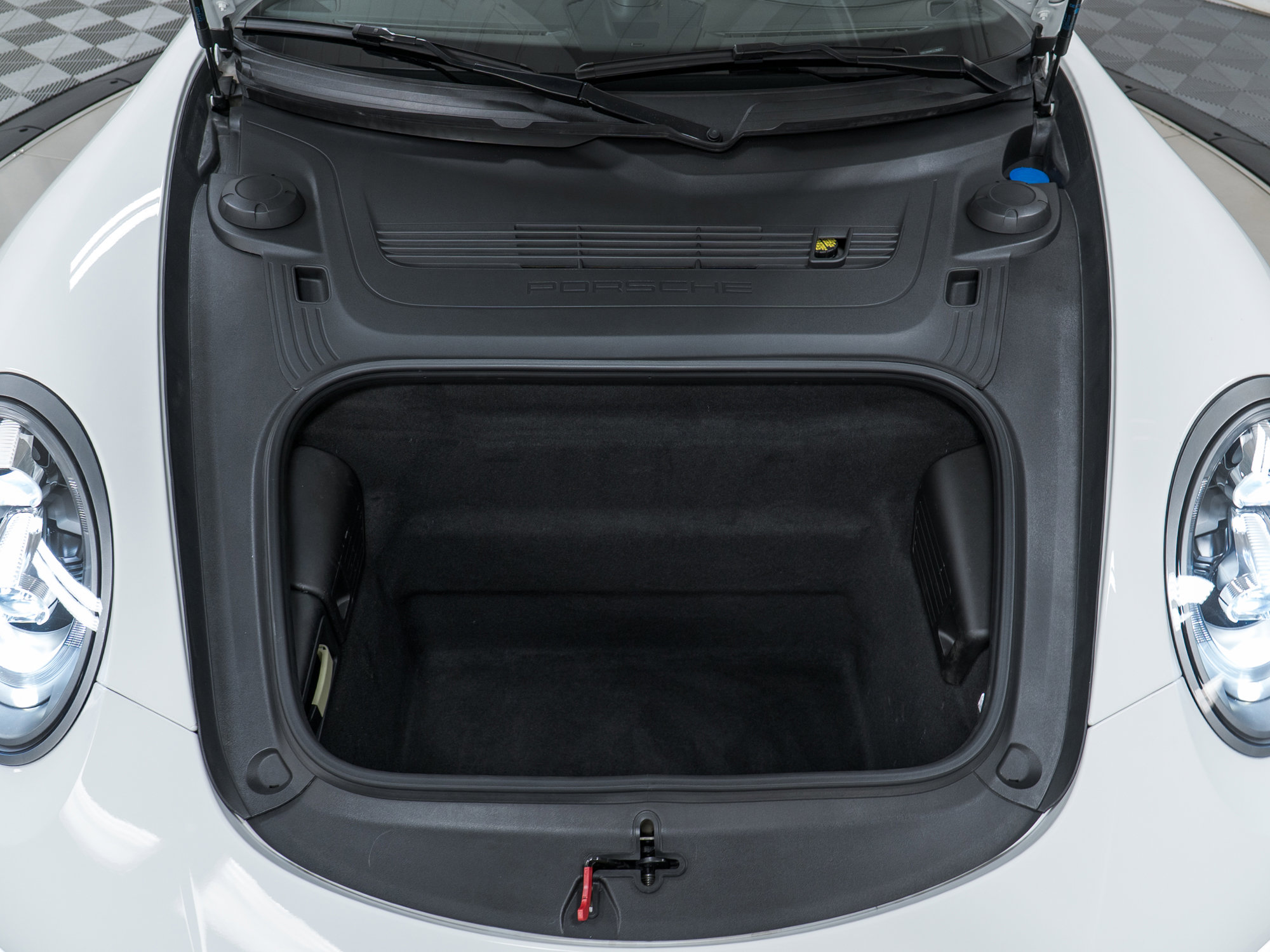 Certified 2019 Porsche 911 Targa 4S image 12