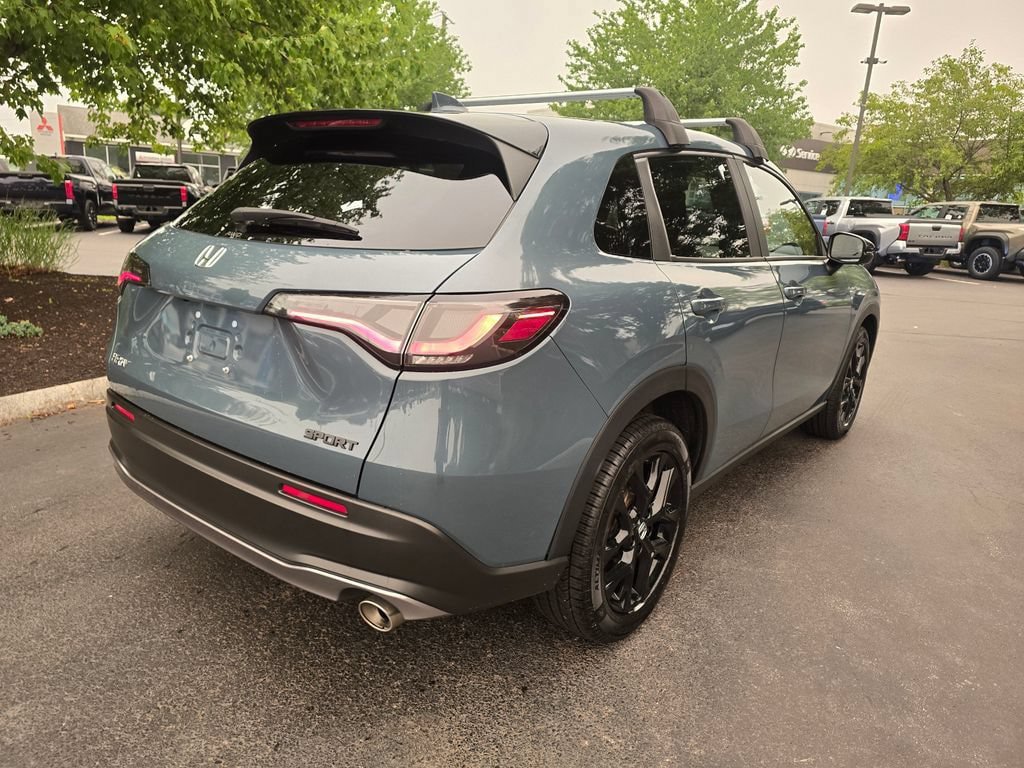 Used 2025 Honda HR-V Sport image 8
