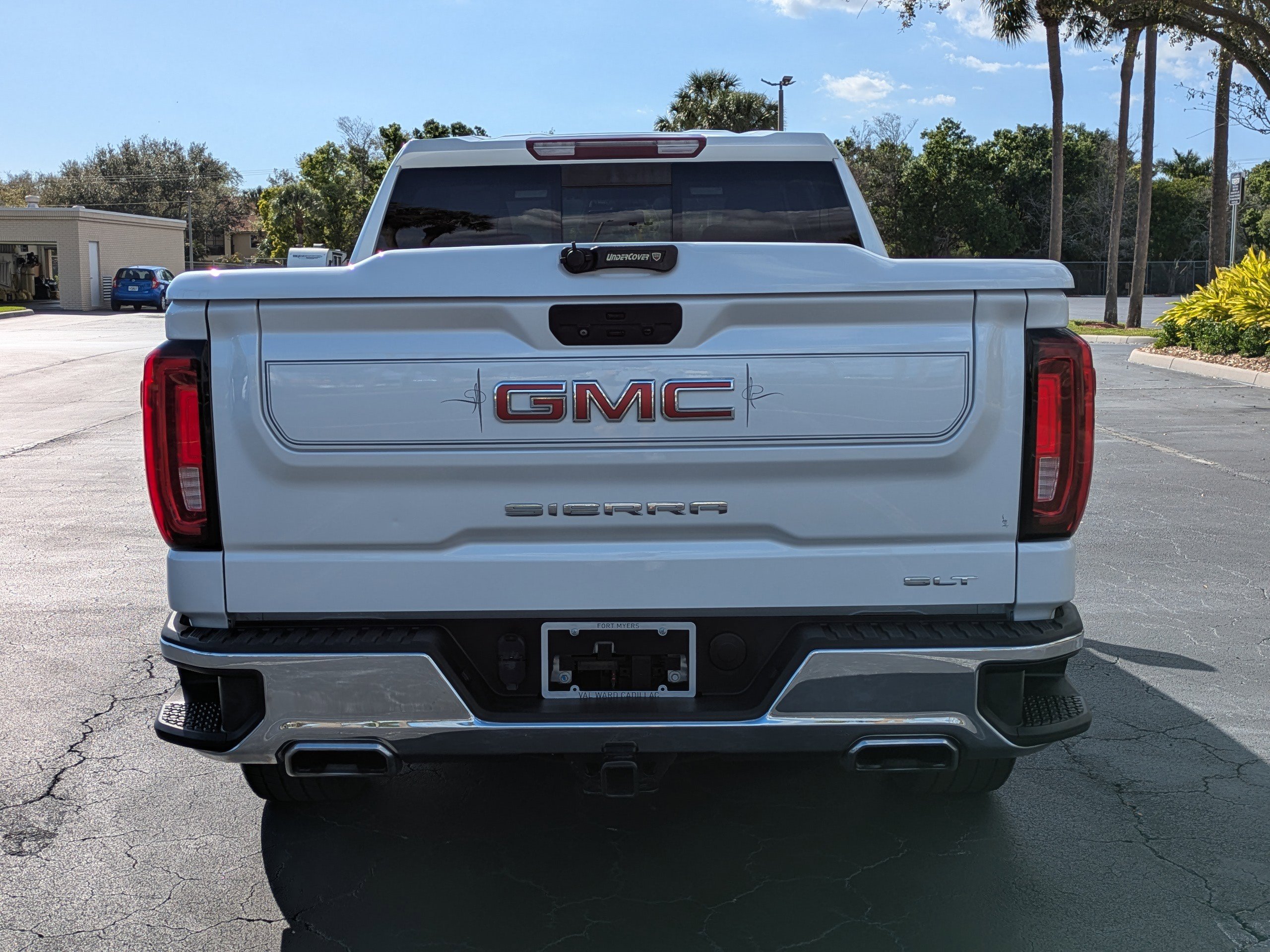 Used 2021 GMC Sierra 1500 SLT w/ SLT Convenience Package image 5