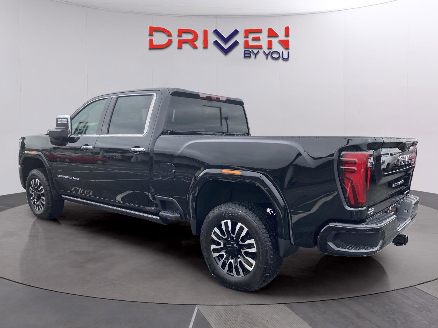 New 2026 GMC Sierra 2500 Denali Ultimate image 3