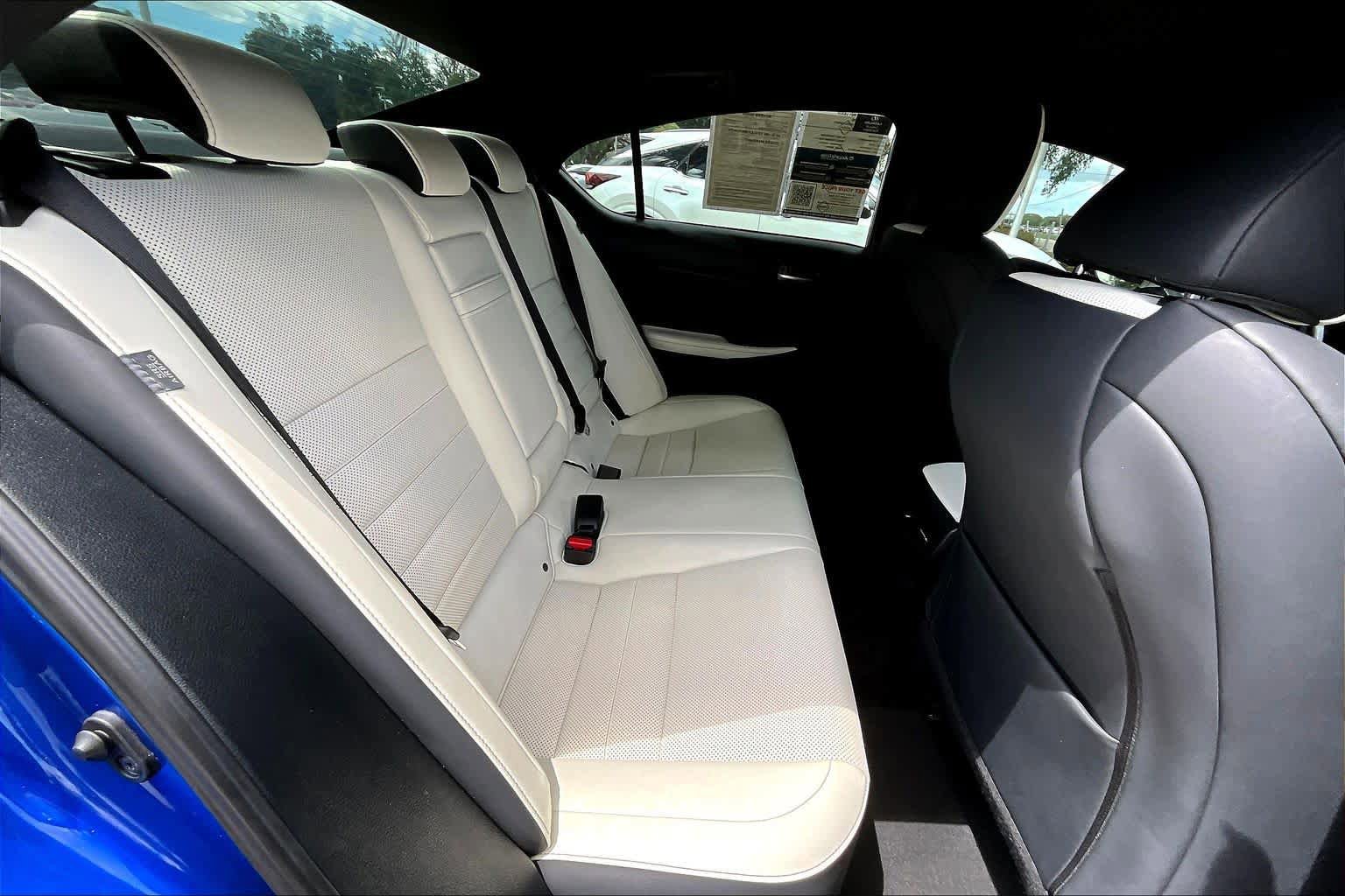 Used 2021 Lexus IS 350 F Sport w/ Navigation Package RWD image 20