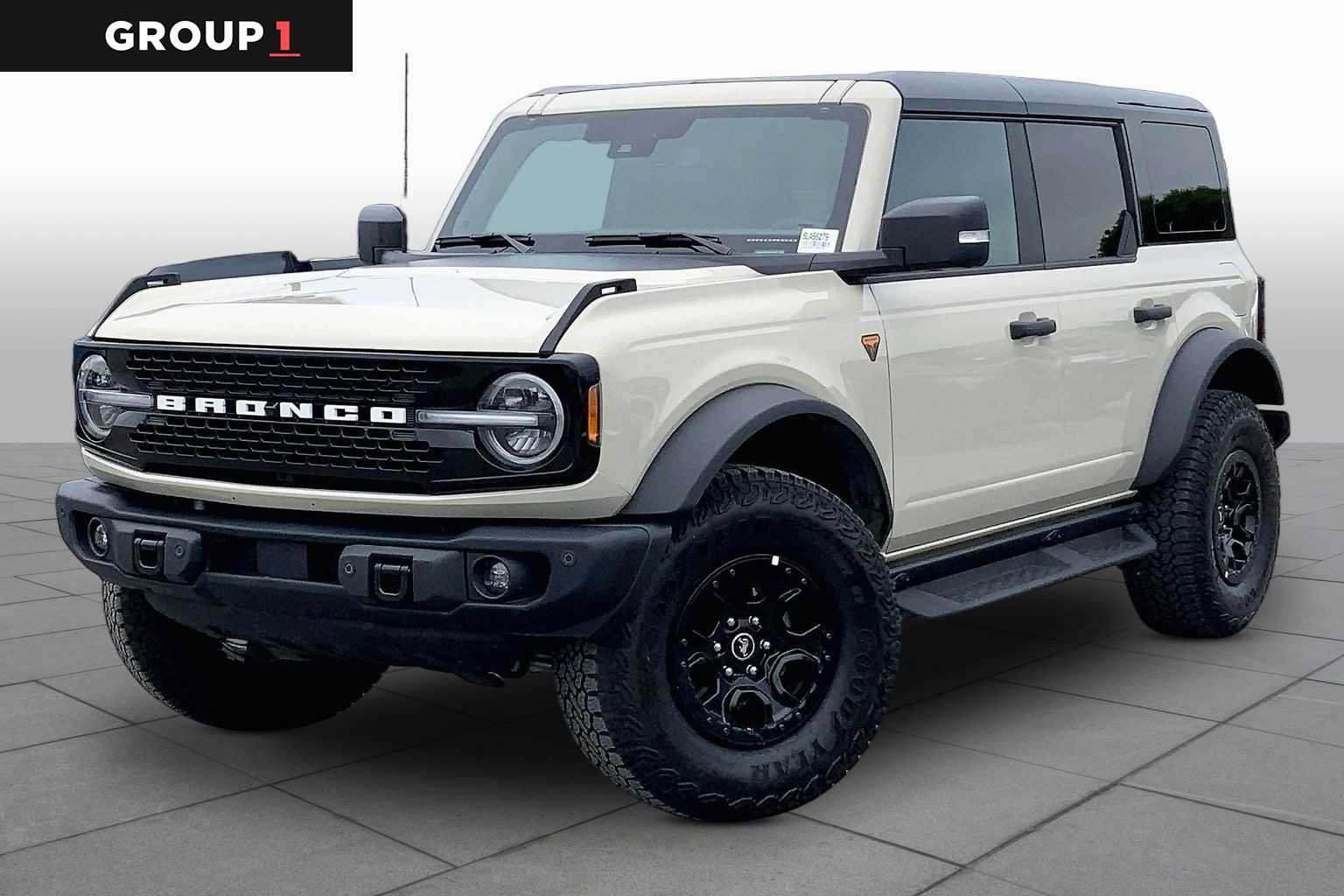 Certified 2025 Ford Bronco Badlands AWD/4WD image 1