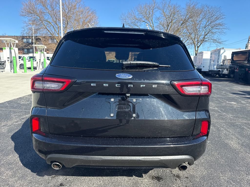 Used 2023 Ford Escape ST-Line image 8