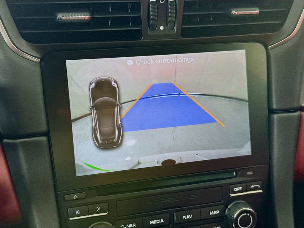 Used 2018 Porsche 911 Turbo image 15