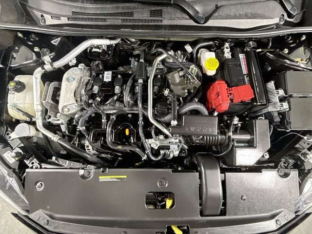 Used 2025 Nissan Sentra S FWD image 27