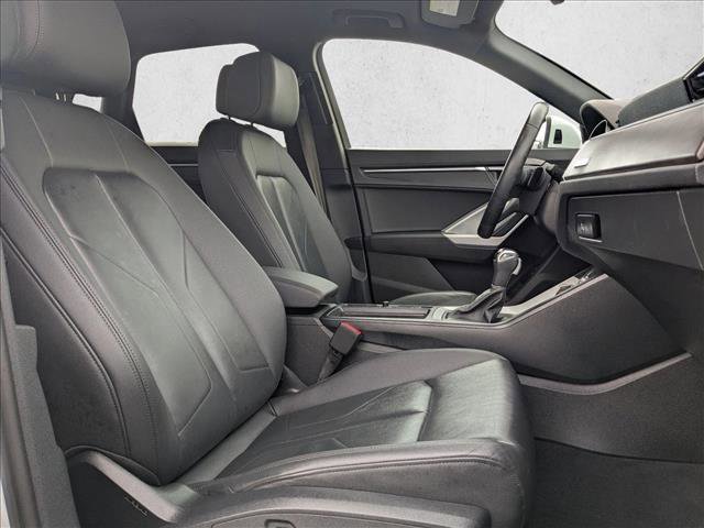Used 2023 Audi Q3 2.0T Premium w/ Convenience Package image 22