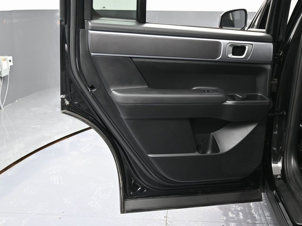 Used 2024 Hyundai Santa Fe SE image 40