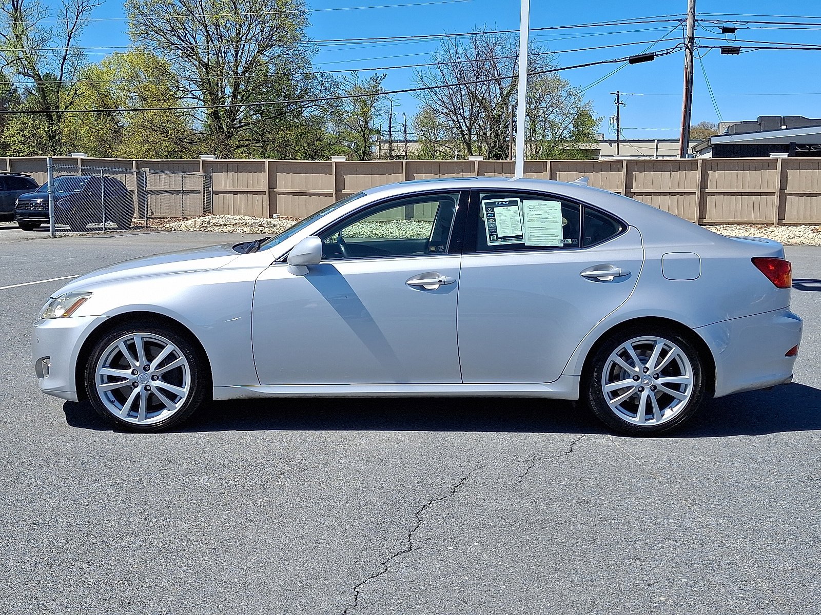 Used 2007 Lexus IS 350 image 9