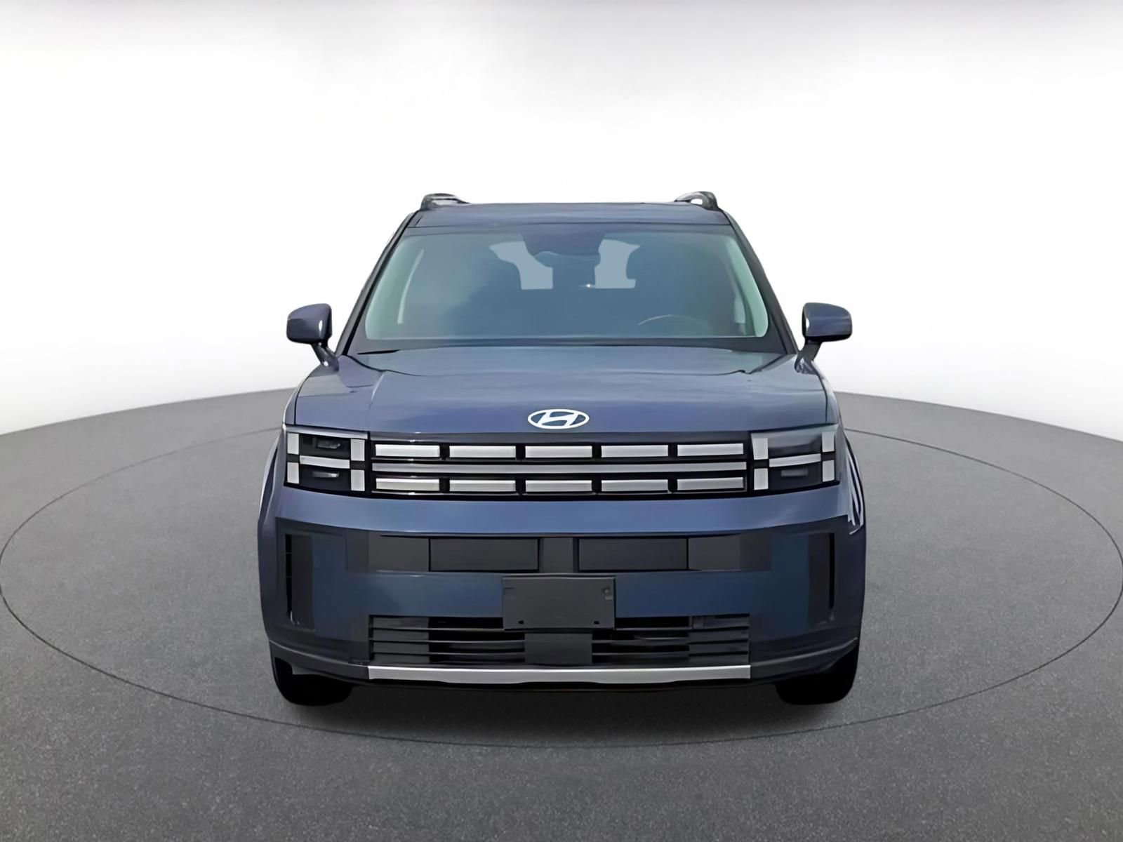 Used 2025 Hyundai Santa Fe SEL image 4