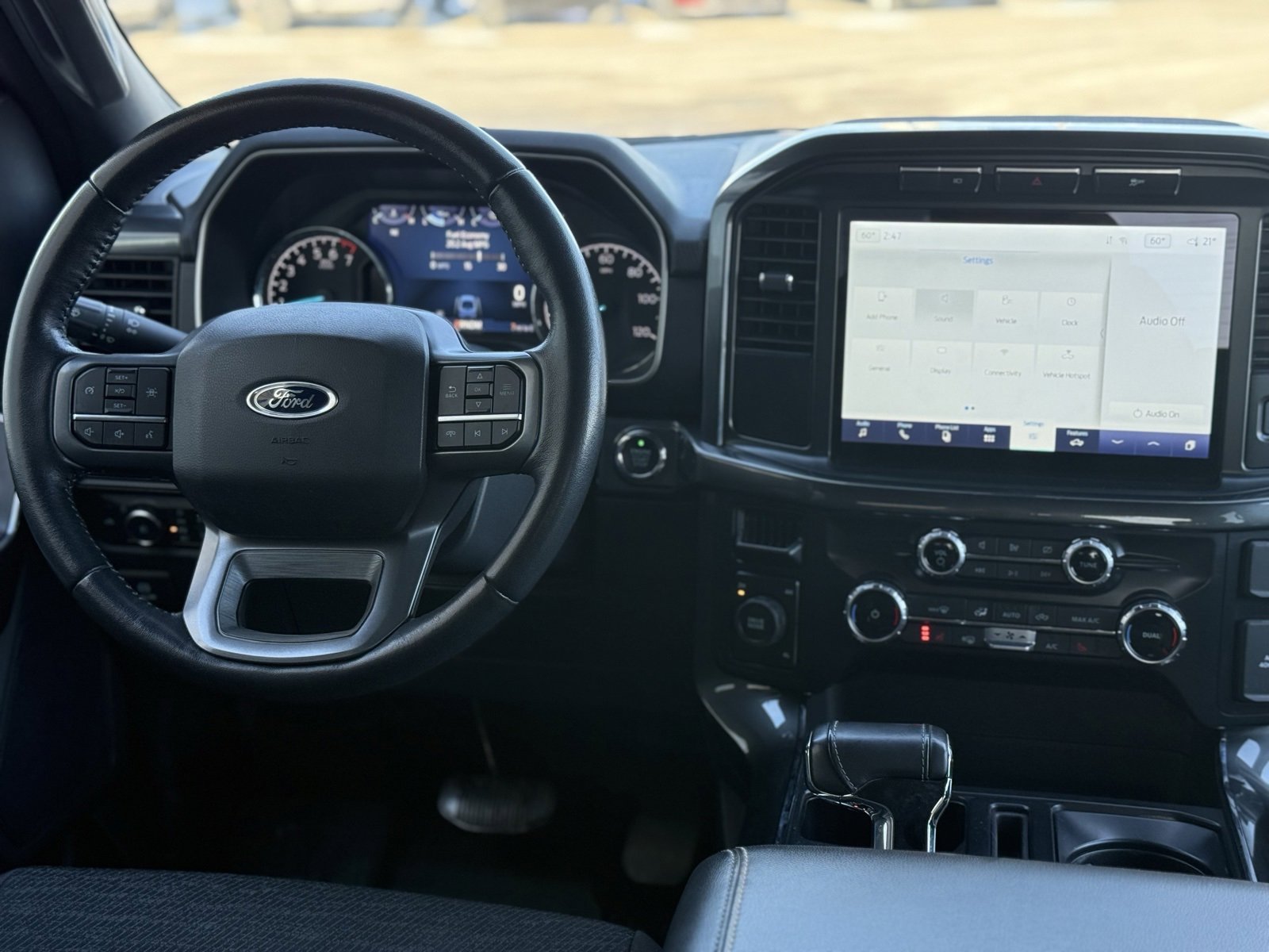 Used 2022 Ford F150 XLT w/ Equipment Group 302A High image 16