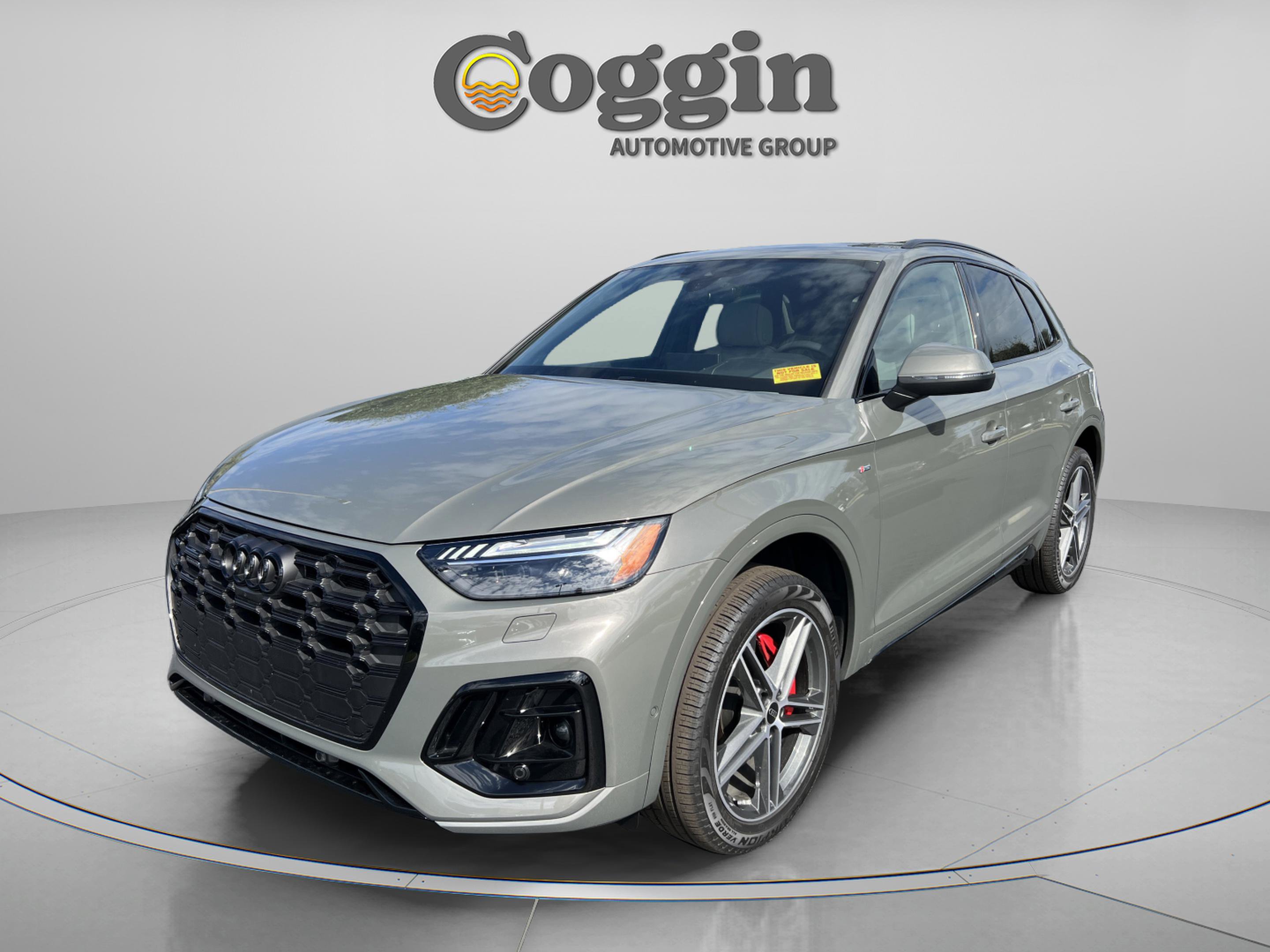 Used 2024 Audi Q5 e Prestige image 1