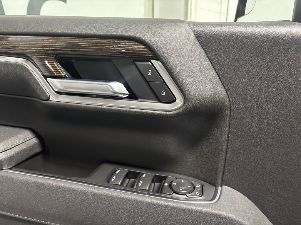 New 2026 GMC Sierra 1500 SLE w/ Preferred Package image 12