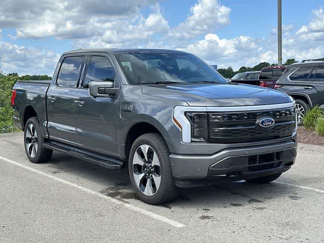 Used 2023 Ford F150 Lightning Platinum AWD/4WD image 23